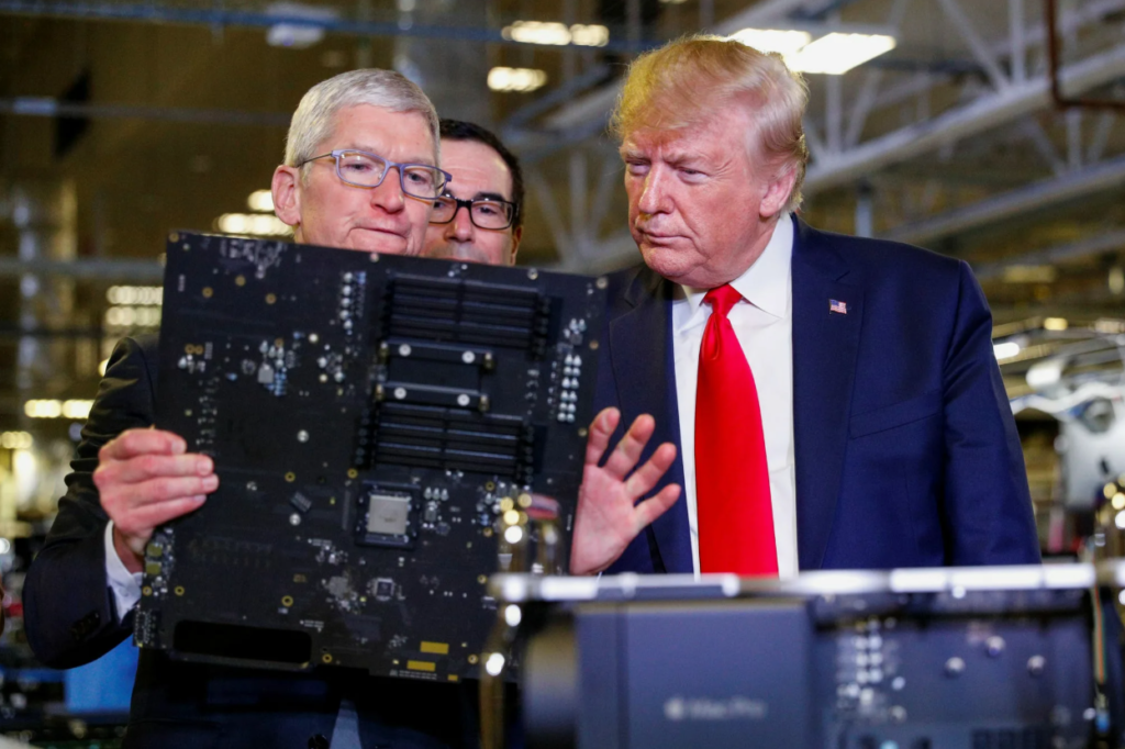 Apple вернет производство в США
